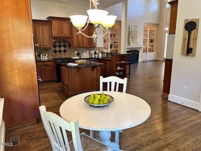 3205 Colby Chase Dr, Apex, NC 27539