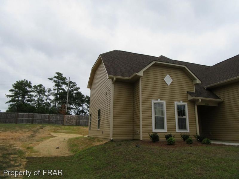 3205 Point, Fayetteville, NC 28306