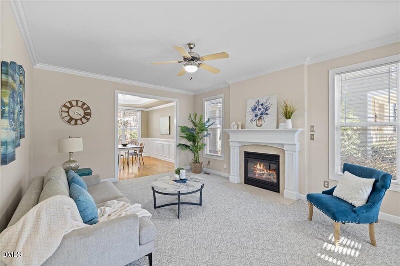 3205 Suncrest Village Ln, Raleigh, NC 27616