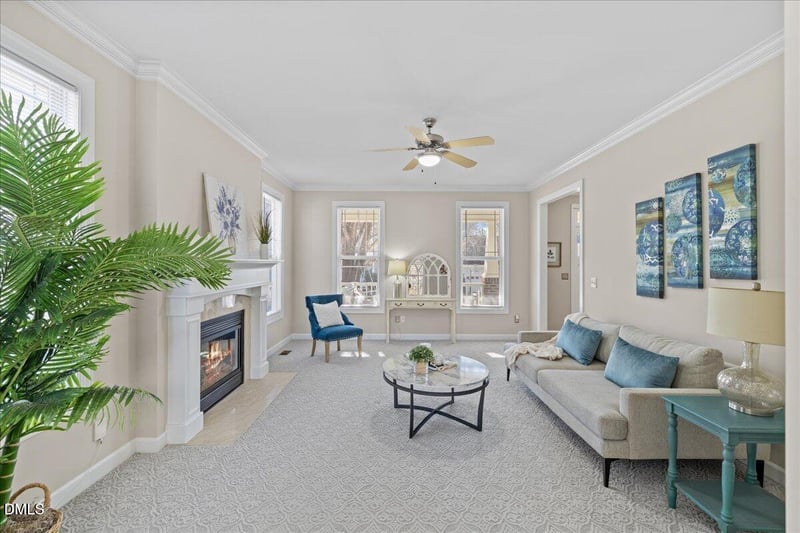 3205 Suncrest Village Ln, Raleigh, NC 27616