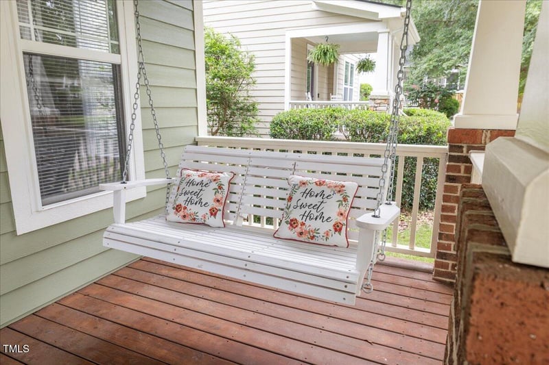 3205 Suncrest Village Ln, Raleigh, NC 27616