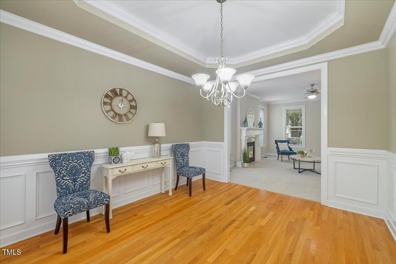3205 Suncrest Village Ln, Raleigh, NC 27616