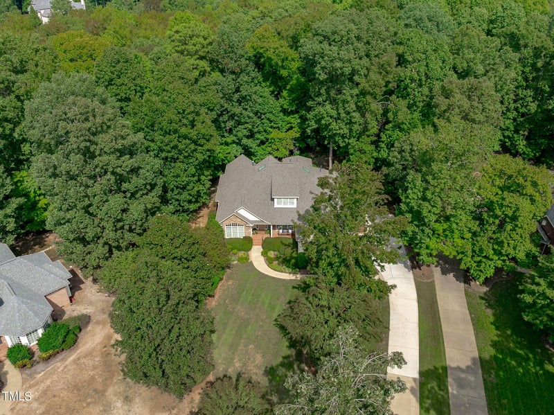 3205 Treetop View Ln, Apex, NC 27539