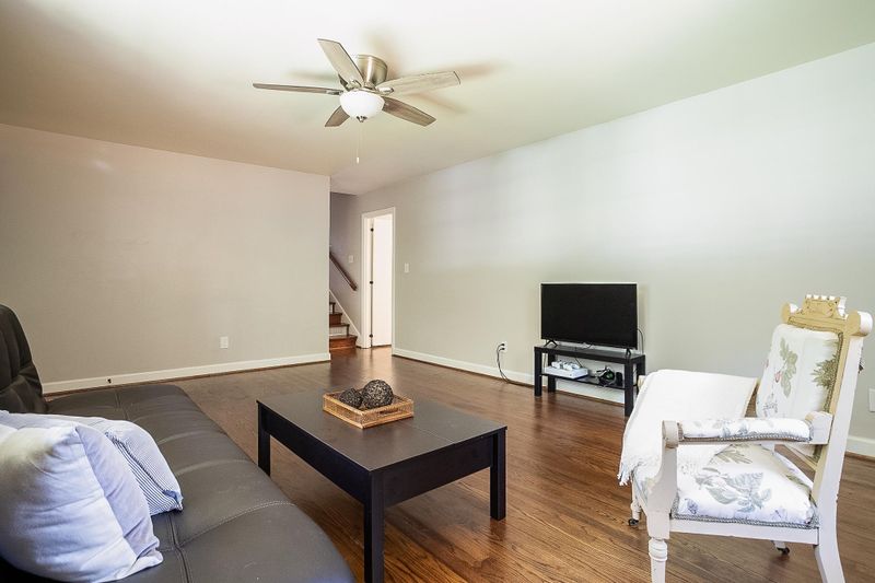 3205 Ward Rd, Raleigh, NC 27604