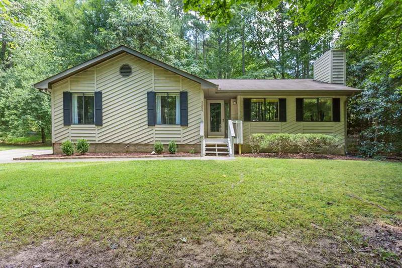 3206 Appling Way, Durham, NC 27703