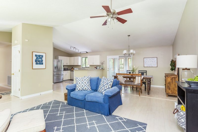 3206 Appling Way, Durham, NC 27703