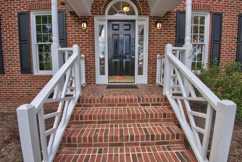 3206 Lochinvar Dr, Durham, NC 27705