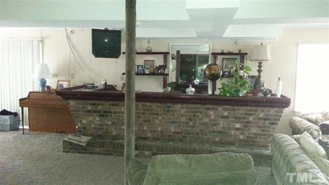 3207 Apex Hw, Durham, NC 27707