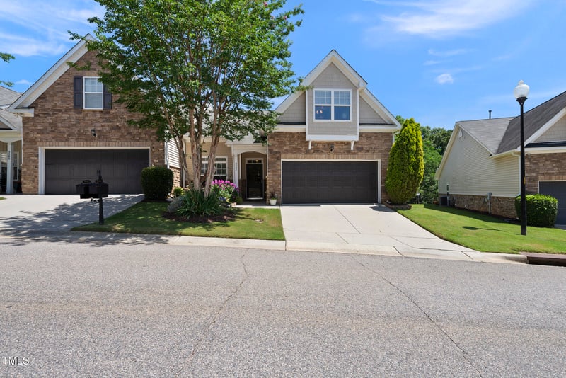 3207 Imperial Oaks Dr, Raleigh, NC 27614