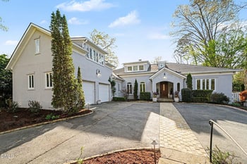 3207 Sussex Rd, Raleigh, NC 27607