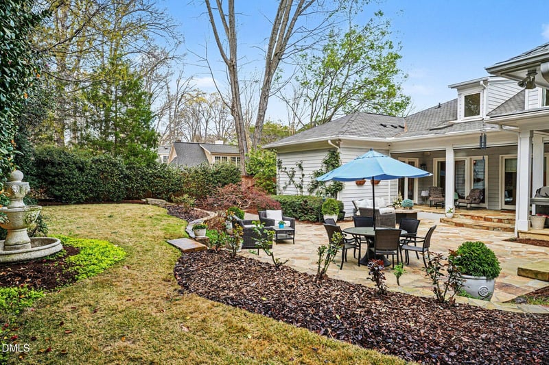 3207 Sussex Rd, Raleigh, NC 27607