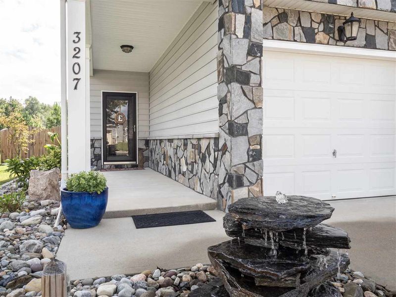 3207 Whispernut Ln, Zebulon, NC 27597