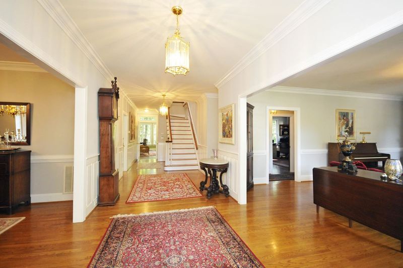 3208 Brantford Pl, Raleigh, NC 27607