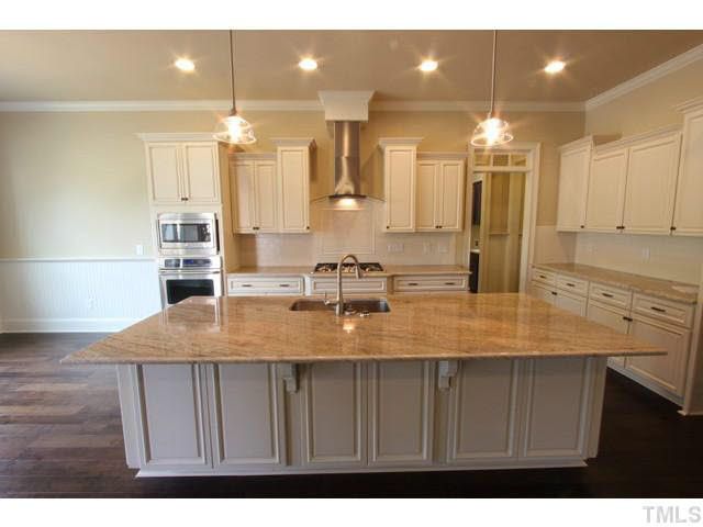 3208 Bryant Falls Ct, Raleigh, NC 27613