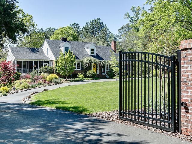 3208 Hope Valley Rd, Durham, NC 27707