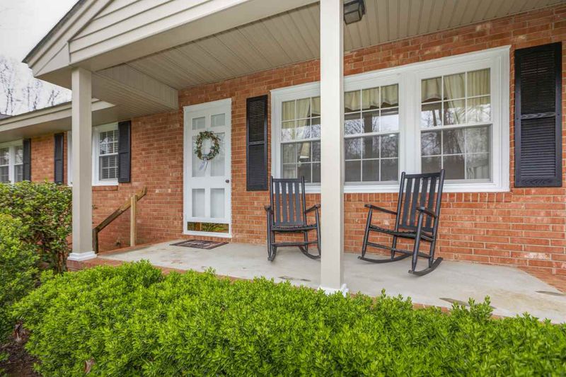 3208 Ward Rd, Raleigh, NC 27604