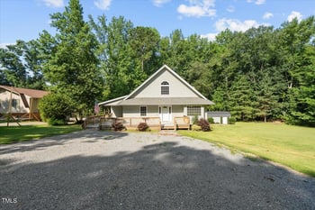 3208 Westchester Dr, Sanford, NC 27332