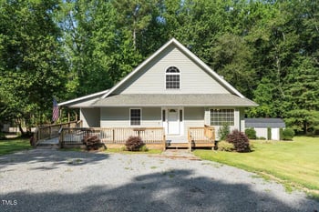 3208 Westchester Dr, Sanford, NC 27332