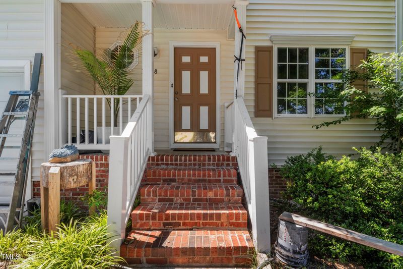 3208 Windmont Ct, Raleigh, NC 27610