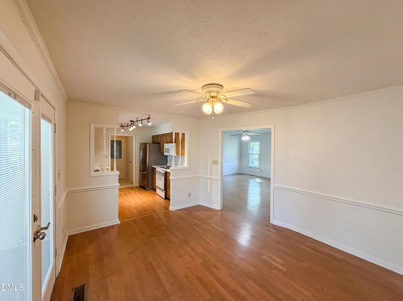 3209 County Line Rd, Fayetteville, NC 28306