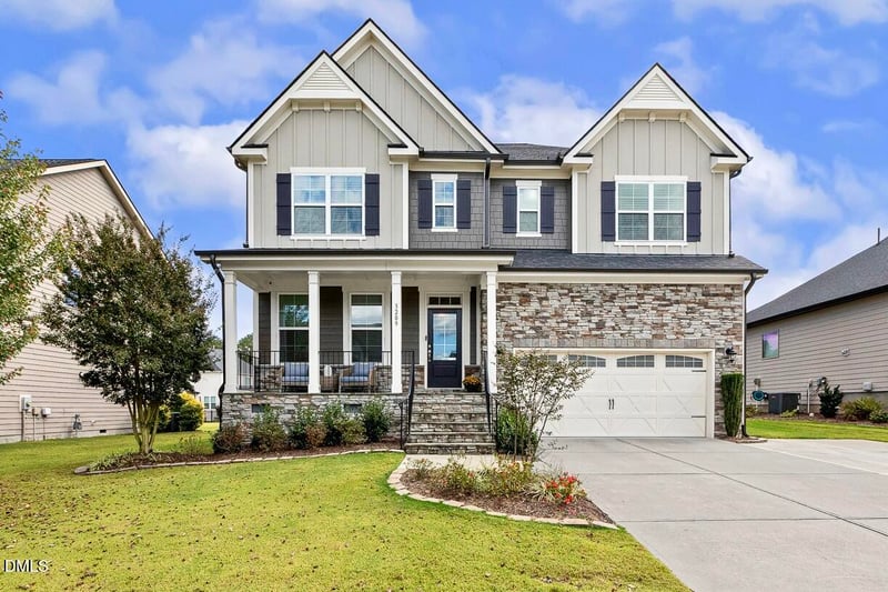 3209 Curling Creek Dr, Apex, NC 27502