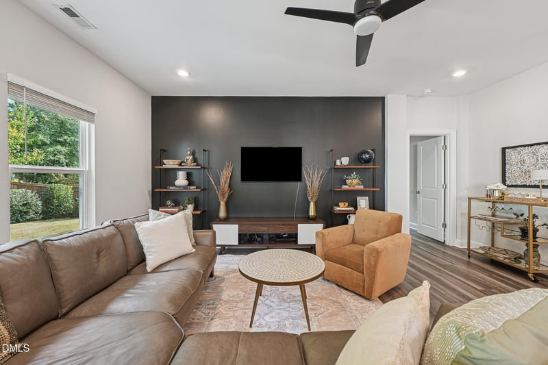 3209 Douglas Fir Rd, Raleigh, NC 27616
