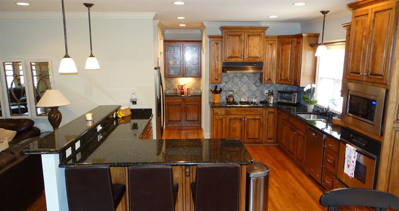 3209 Falls River Ave, Raleigh, NC 27614