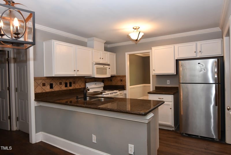 3209 Leebrook Rd, Raleigh, NC 27616