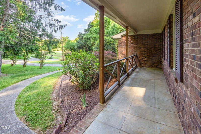3209 Marie Dr, Raleigh, NC 27604