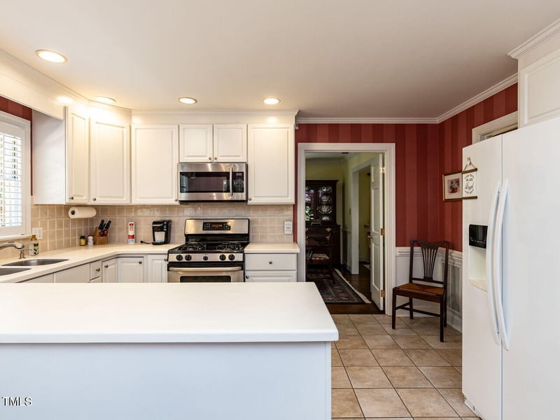 3209 Northampton St, Raleigh, NC 27609