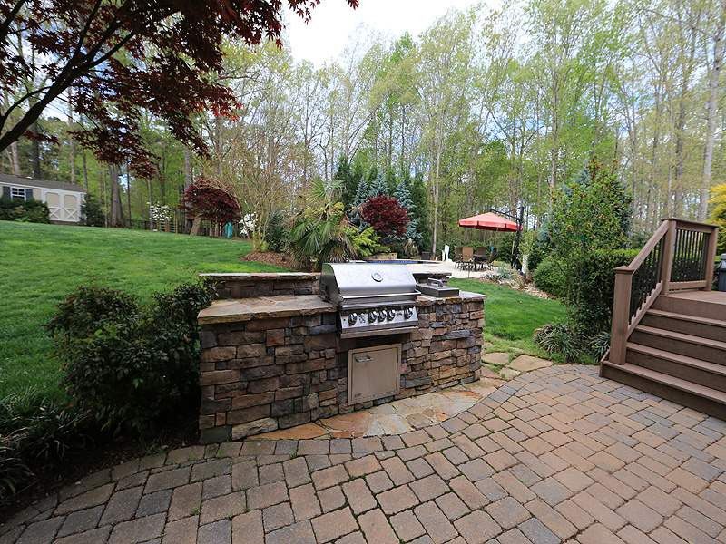 3209 Parker Falls Dr, Raleigh, NC 27613