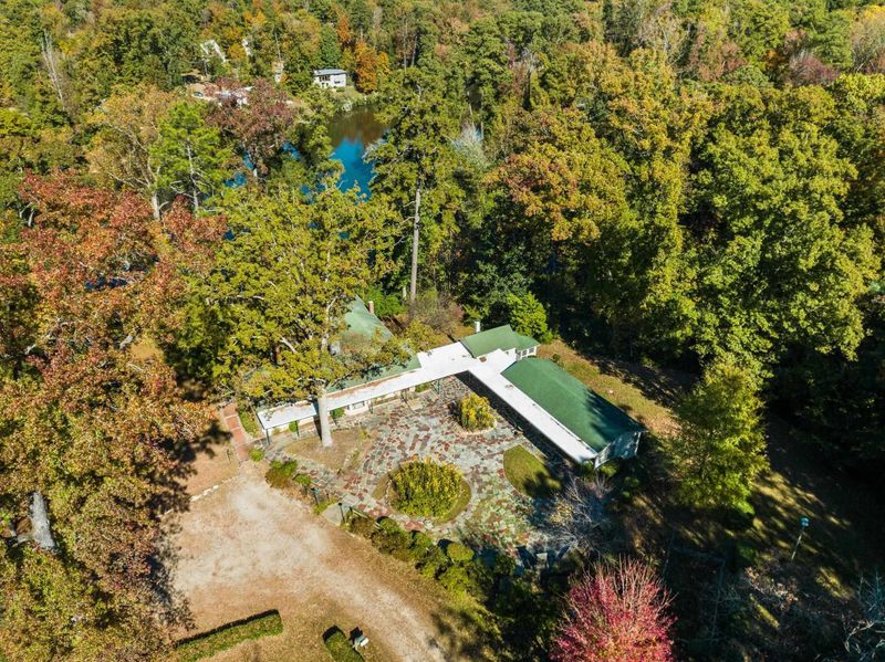 3209 Timberlake Rd, Raleigh, NC 27604