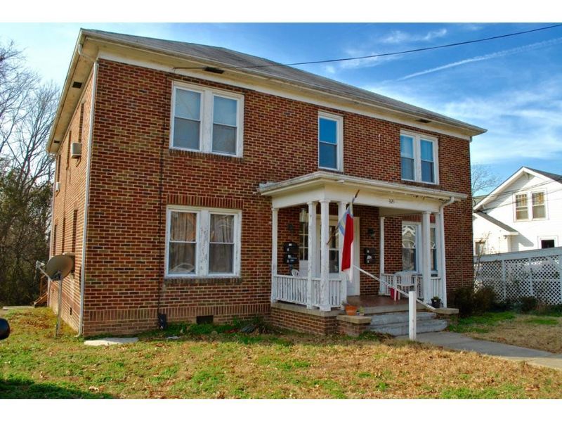 321 E 5th St, Burlington, NC 27215