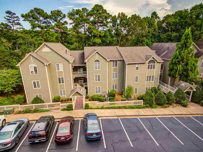 321-B Glen Echo Ln #B, Cary, NC 27518