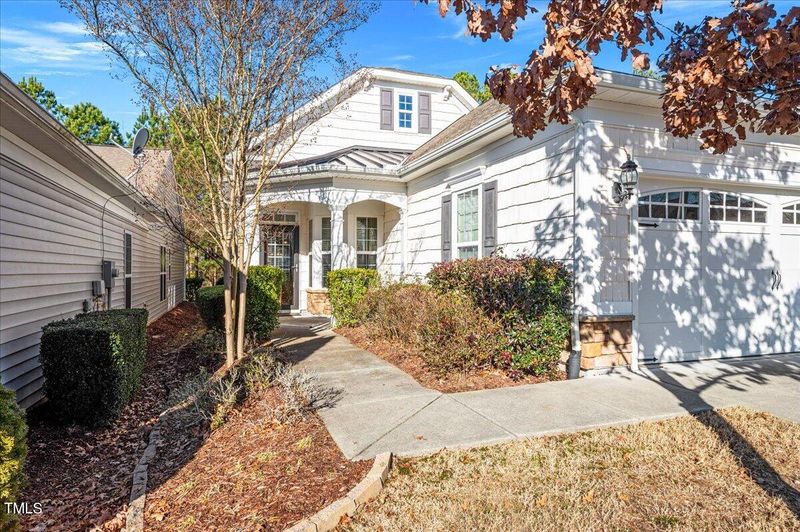 321 Bickerton Ct, Cary, NC 27519