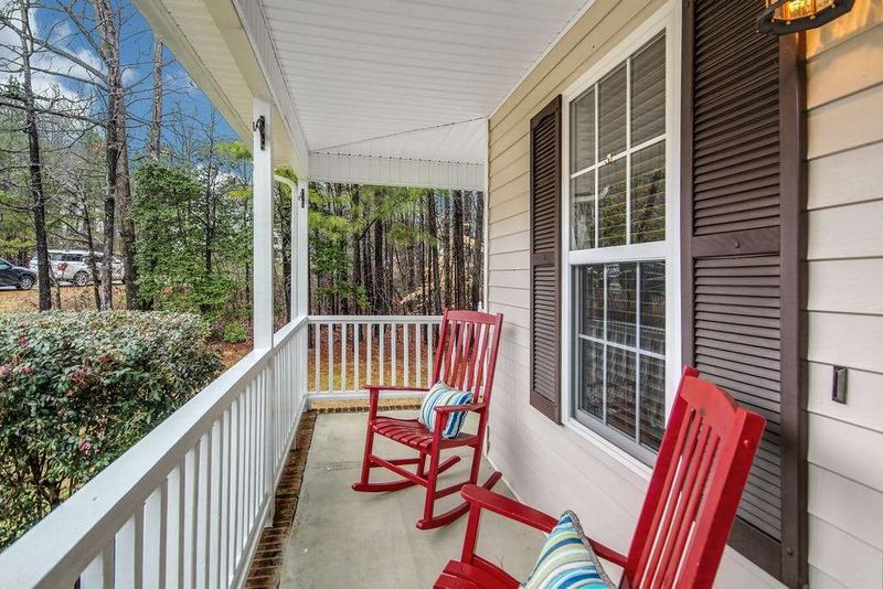 321 Black Forest Dr, Clayton, NC 27527