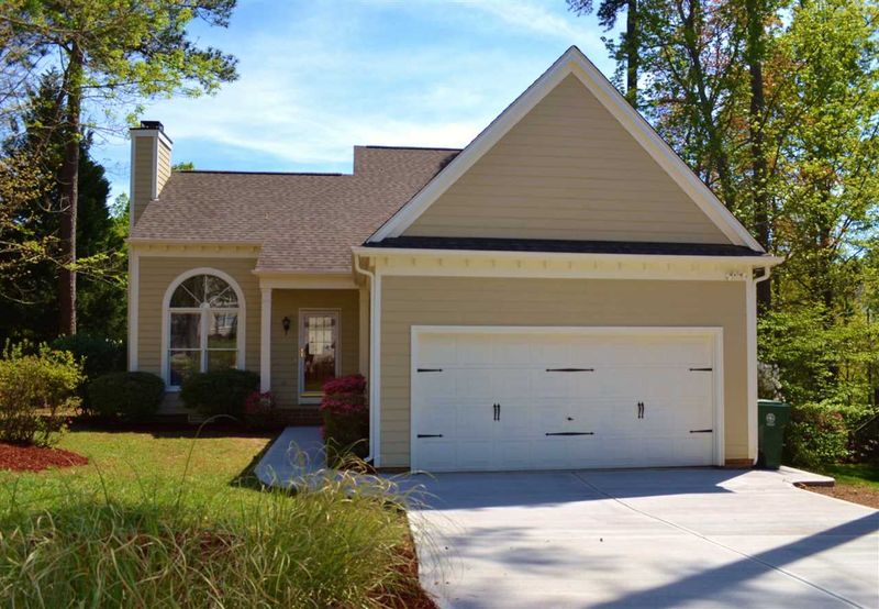 321 Bond Lake Dr, Cary, NC 27513