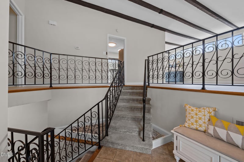 321 Brandywine Rd, Chapel Hill, NC 27516