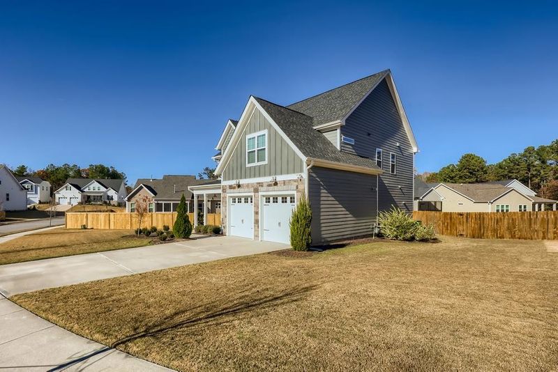321 Bridge Point Dr, Rolesville, NC 27571