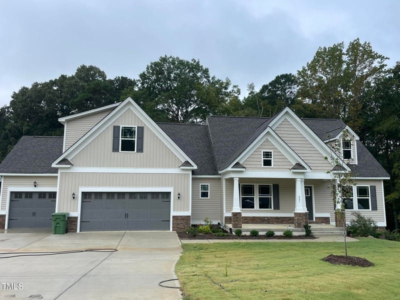 321 Busterfield Ct, Benson, NC 27504