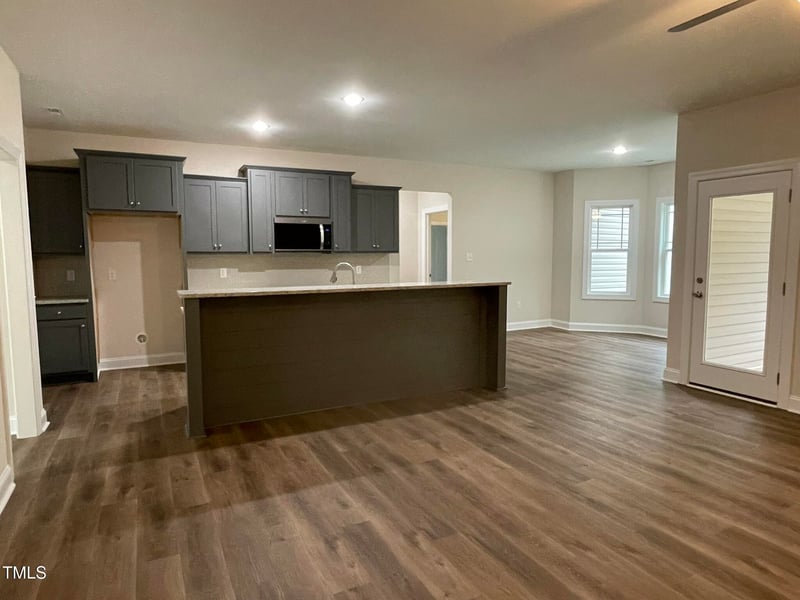 321 Busterfield Ct, Benson, NC 27504
