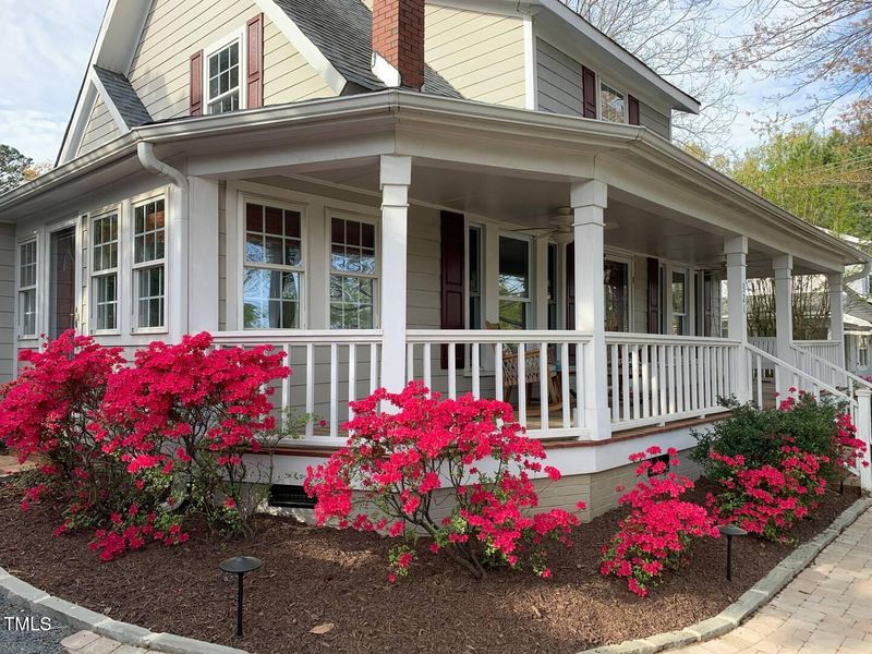 321 W Chatham St, Cary, NC 27511