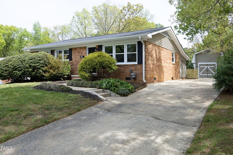321 Clapp St, Graham, NC 27253