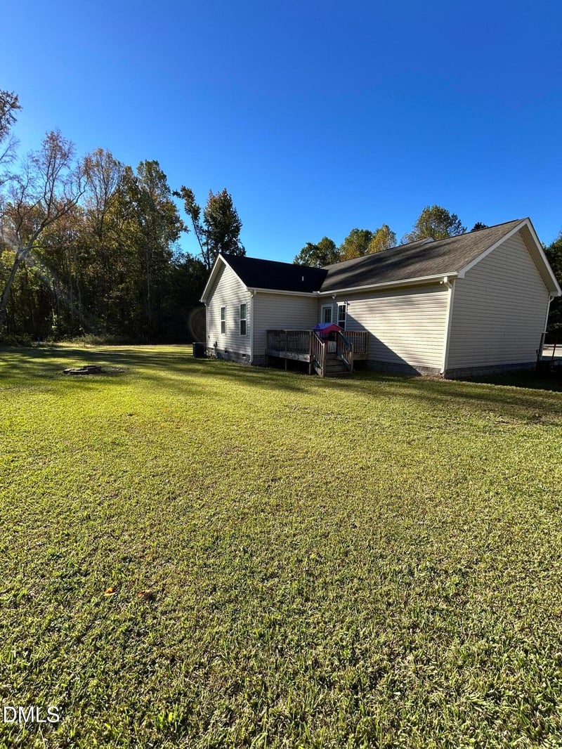 321 Courtland Dr, Angier, NC 27501