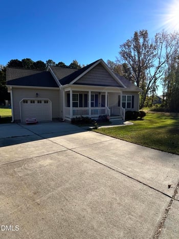 321 Courtland Dr, Angier, NC 27501