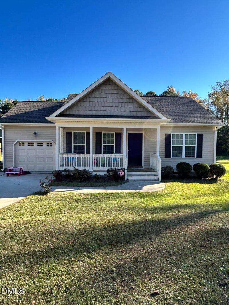 321 Courtland Dr, Angier, NC 27501