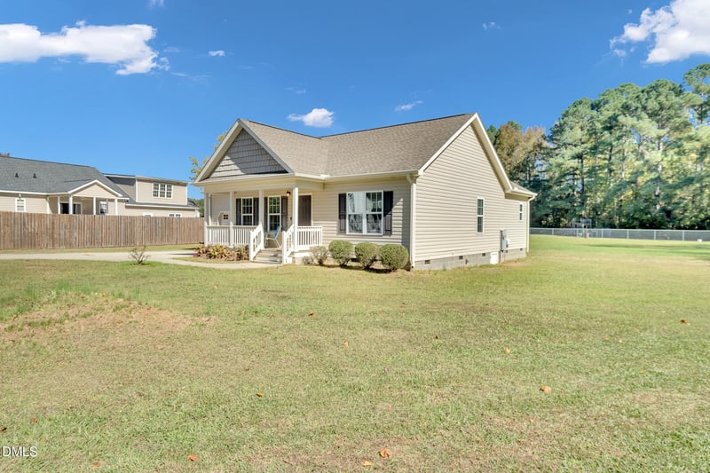 321 Courtland Dr, Angier, NC 27501