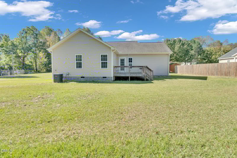 321 Courtland Dr, Angier, NC 27501