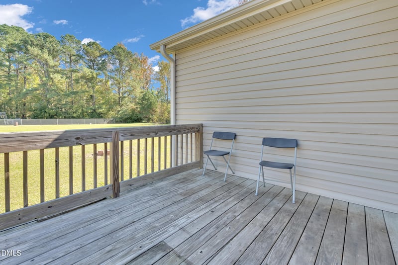 321 Courtland Dr, Angier, NC 27501