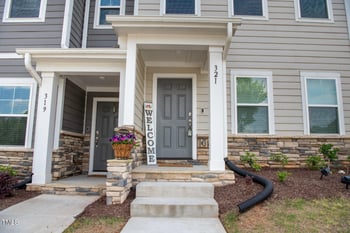 321 Devon Cliffs Dr, Wake Forest, NC 27587